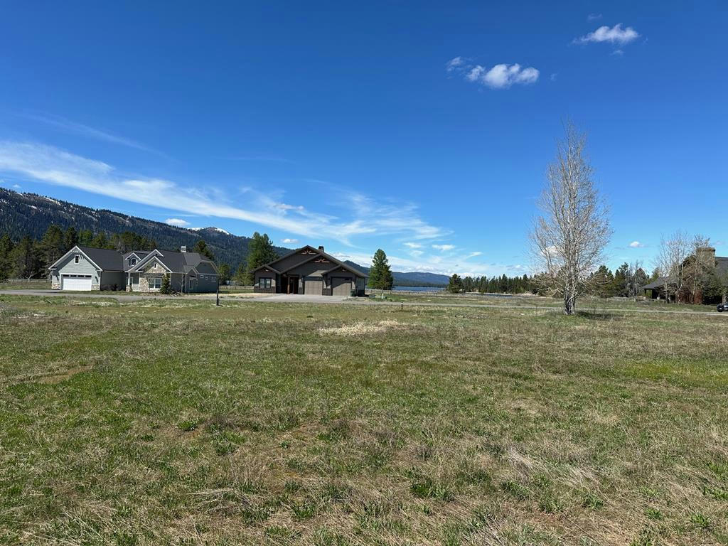 13116 HAWKS BAY RD, DONNELLY, ID 83615, photo 1 of 10