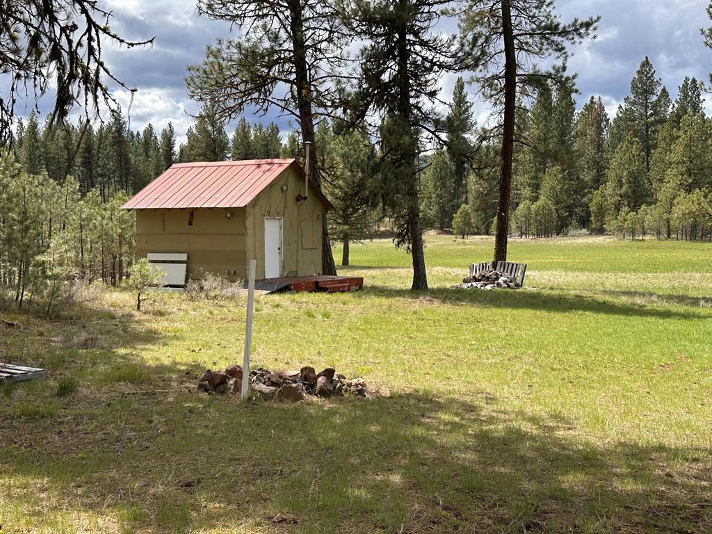 2956 WHISPERING PINES RD, NEW MEADOWS, ID 83654, photo 1 of 24